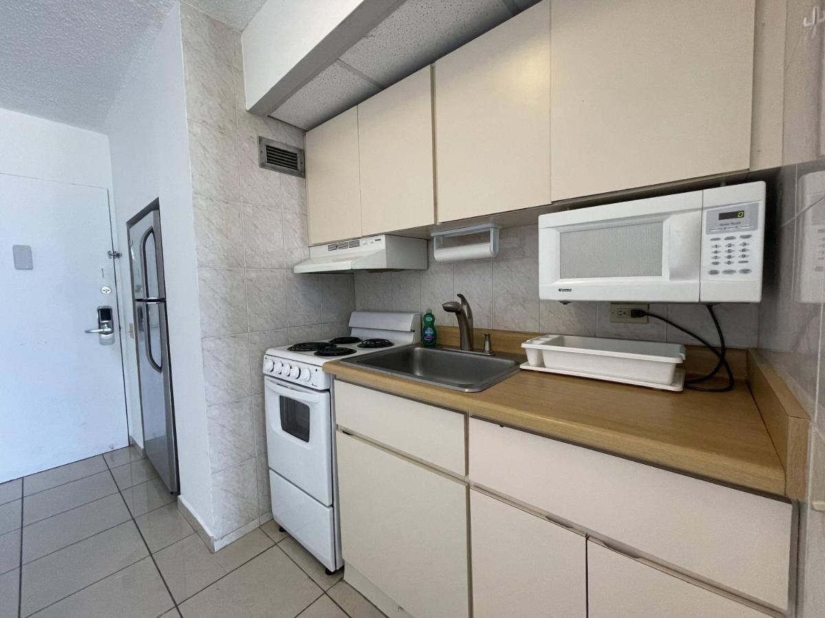 Tropical Studio At The Beach In Isla Verde San Juan Exterior foto