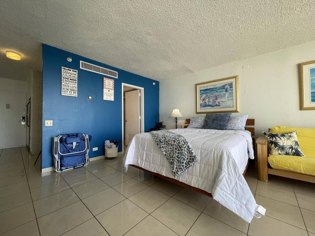 Tropical Studio At The Beach In Isla Verde San Juan Exterior foto